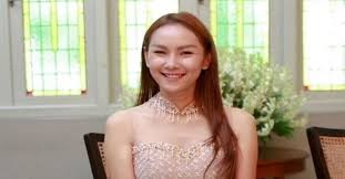 Check spelling or type a new query. Kalina Ingatkan Deddy Corbuzier Jangan Lakukan Kesalahan Dulu