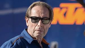 MXA INTERVIEW: ROGER DeCOSTER ON LIFE IN THE FRONT OFFICE