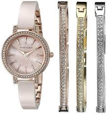 Birthday Gift Ideas For 40 Year Old Woman Our Delightful List Of Gift Ideas For A 40 Year Old Woman Will Ensure You Re Seen As The Ultimate Gift Giver On Her 40th Birthday Read On For Our Picks