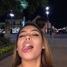 Alexa Neal's Instagram, Twitter & Facebook