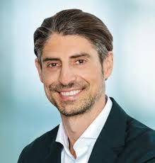 Justin Luk's Instagram, Twitter & Facebook