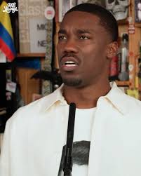 Giveon sounds exactly how he’s supposed to here ✨, Giveon finally took his  sound to Tiny Desk, delivering a stripped-back performance that let his  voice and emotion do all the work 🍷, No distractions, ...