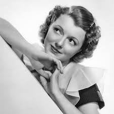 🎭🇺🇸 Janet Gaynor (1906-1984) made Hollywood history as the very first  winner of the Academy Award for Best Actress in 1929. Remarkably, she  earned the honor for not one but three films (