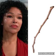 So Sidwell has Cassidine mansion now, right? Does he know about the secret  pathway behind the walls? If i could build my own house i would have  pathways and panic rooms just