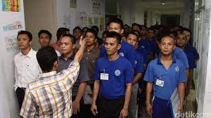 Untuk tahun 2015 lalu berpatokan pada keputusan menteri desa nomor 58.1 tahun 2015 dimana tiap propinsi dan. Cerita Para Konselor Mengurusi Pecandu Narkoba Mereka Seperti Anak Anak