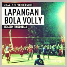 Dec 28, 2020 · dikutip dari buku jago bola voli (2020) karya ikbak tawakal, smash merupakan teknik dasar yang sangat disukai oleh pemain atau atlet bola voli. Photos At Lapangan Bola Volly Ngasem Other Great Outdoors In Ngasem Bojonegoro