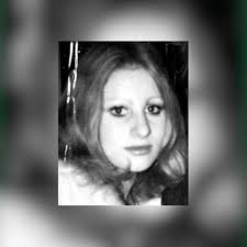 She left Castlemaine with nothing but a heavy heart and a mother's  desperation. Samantha Mizzi wasn't chasing dreams that day in March '94