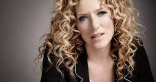 Interview Dragon S Den Star Kelly Hoppen Curly Girl Method Kelly Hoppen Curly Hair Styles