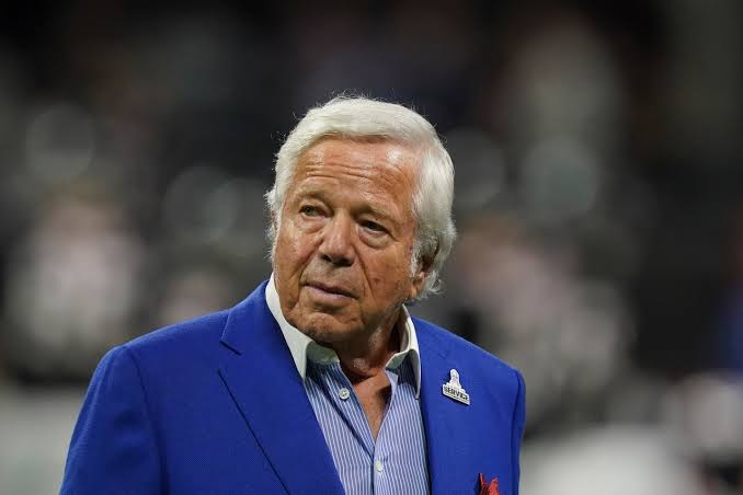 Patriots owner Robert Kraft passed over for Hall, early innovator gets nod  - masslive.com