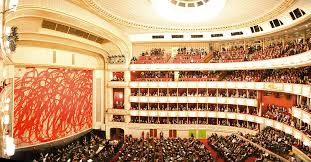 O imagine a operei de stat din viena poate fi văzută pe spatele bancnotei 5000 schilling emise în 1989. Staatsoper Opera De Stat Din Viena Obiective Turistice Austria Viena DeÈtepÈi Ro