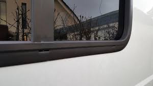 Carbest Rw Motion Echtglas Schiebefenster Von Carbest Fahrzeugtechnik Bei Camping Wagner Campingzubehor