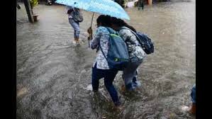 South Mumbai drenched as Fort, Grant ...