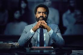 Les séances dans les cinémas les plus proches les films à l'affiche dans vos salles favorites les sorties de la semaine et les films à venir. For Life Saison 1 Un Nouveau Genre D Avocat Plaide Ce Soir Sur Tf1 Critictoo Series Tv