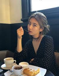 Pin Oleh Yna Yares Di Suzy Bae Selebritas Aktris Orang