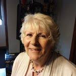 Lori Copp's Instagram, Twitter & Facebook