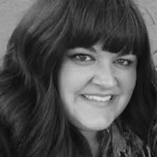 Amanda-Hodge-300x300