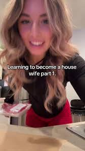 Alyssa Drummond's Instagram, Twitter & Facebook