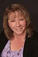 Never Too Late: A Bluestocking Belles Collection: Knight, Jude, Cale,  Jessica, Carter, Elizabeth Ellen, Quinton, Amy, Warfield, Caroline, Ewing,  Sherry, Ellis, Susana, Zoltack, Nicole: 9781978472914: Amazon.com: Books