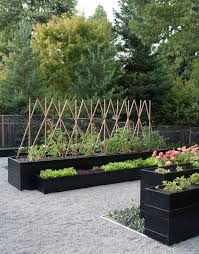 Pin By Claire Serochi On Andrea S Fm Rm Modern Garden Landscaping Garden Landscape Design Vegetable Garden Design