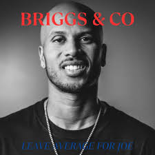 Singer Songwriter Mandy McMillan