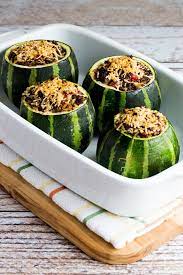 Stuffed Zucchini With Brown Rice Ground Beef Red Pepper And Basil With Variations Found On Zucchini Recipes Zucchini Ground Beef Recipe Brown Rice Recipes