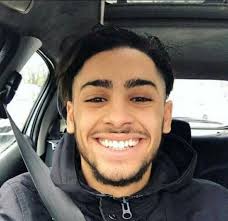 Profil de Mehdi Ayari (mehdiayari31)