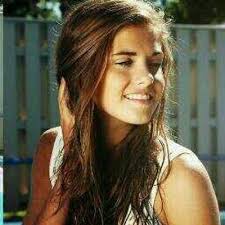 Luna Peralta (@_LunaPeralta_)