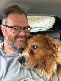 KEEP HIM IN YOUR THOUGHTS: Smokey X, a beloved University of Tennessee  mascot, diagnosed with cancer:  https://www.11alive.com/article/news/nation-world/smokey-x-beloved-university-of-tennessee-mascot-diagnosed-with-cancer/51-b1fea0e7-9dff-4ee4-9d0f  ...