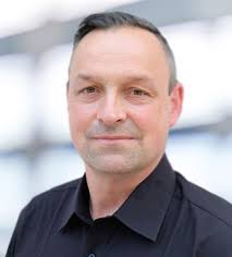 Unser Autohaus für Mercedes-Benz-, FUSO-, smart Service und  Gebrauchtwagenverkauf in Korbach