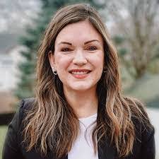 Rebecca Englert's Instagram, Twitter & Facebook