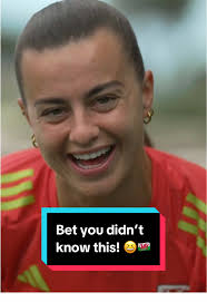 Ella Powell Davies Wales Netball