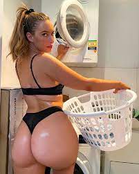 Elle blume naked