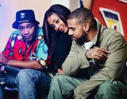 She was laying on his lap while the two looked very cosy. Dj Speedsta Hangs Out With Nadia Nakai And Her American Boyfriend Vic Fakaza News
