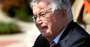 Lucey: It's still a two-party country