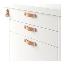 Kompletta i nyskick, endast lite mjukare läder än när dom är hel. Osternas Ledergriff Gegerbtes Leder 153 Mm Ikea Osterreich Furniture Handles Ikea Finds Leather Kitchen