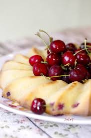 Fondant Aux Cerises Au Chocolat Blanc Epicetout La Cuisine De Dany Cerise Au Chocolat Chocolat Blanc Alimentation