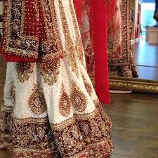 Red And White Indian Bridal Lehenga Ctcwest Lehenga Indian Wedding Dress Indian Bridal Lehenga Indian Wedding Outfits