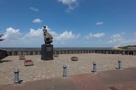 Find unique places to stay with local hosts in 191 countries. Memorial For Fishermen Urk Urk Tracesofwar Com