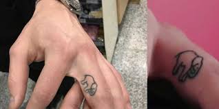 The tattoo was first noticed in the music video for lost in japan, however, shawn has never disclosed the meaning of this tattoo as well. 9 Shawn Mendes Tattoos Their Meanings Updated