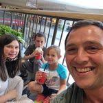 Samuel Strode's Instagram, Twitter & Facebook