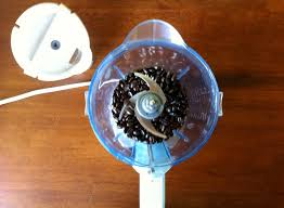 Because turkish coffee doesn't get filtered, it's important to grind the beans extremely finely. How To Grind Whole Coffee Beans In A Ninja Blender Test Kitchen Tuesday