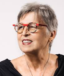 Cecile Savage Sings Her Life Stories in Languages She Loves — Jazz  Institute of Chicago