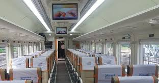 Sehingga para penggunanya bisa dengan mudah menentukan sesuai yang di inginkannya. Jadwal Dan Harga Tiket Ka Jayakarta Premium Jakarta Surabaya Asik Liburan