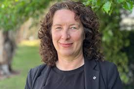 Independent raises stakes in 2025 federal election battle for Forrest