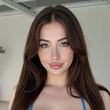 Your first thought about me? Be honest 🥺