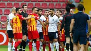 Kayserispor ile adana demirspor, süper lig tarihinde ilk kez karşı karşıya geliyor. Csnyamm Hvjtzm