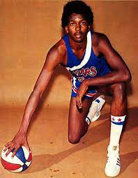 Do you know how tall these famous athletes are? Tall Nba Players Who Had Relatively Short Parents Howtheyplay