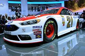 Everything you need to know about the 2016 sprint cup schedule. New Nascar Fusion Ready To Contend For Sprint Cup Series Championship In 2016 Debuts At Daytona Speedweeks Ford Media Center