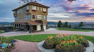 Check spelling or type a new query. Spokane S Arbor Crest Winery Pairs A Dramatic Venue With Food Friendly Wines Food Cooking Spokane The Pacific Northwest Inlander News Politics Music Calendar Events In Spokane Coeur D Alene