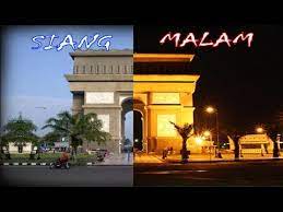 Dibangun sejak tahun 2003 dan diresmikan pada tahun. Misteri Simpang Lima Gumul Kediri Saat Malam Hari Youtube